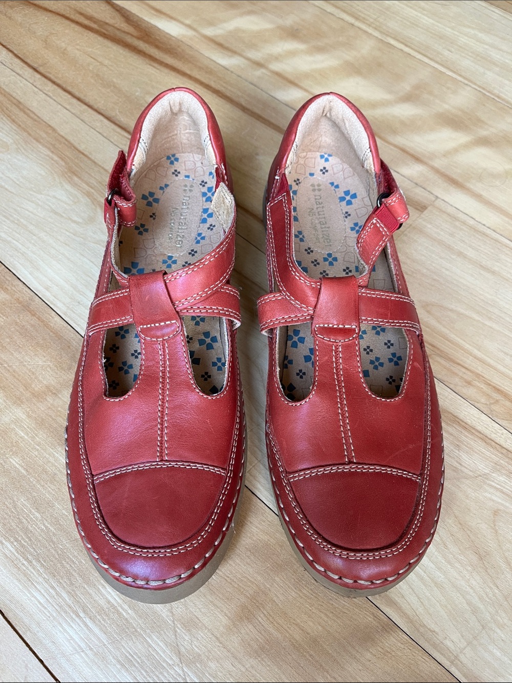 Naturalizer N5 comfort shoes Red Leather  Mary Jane Julianne Flats size 10